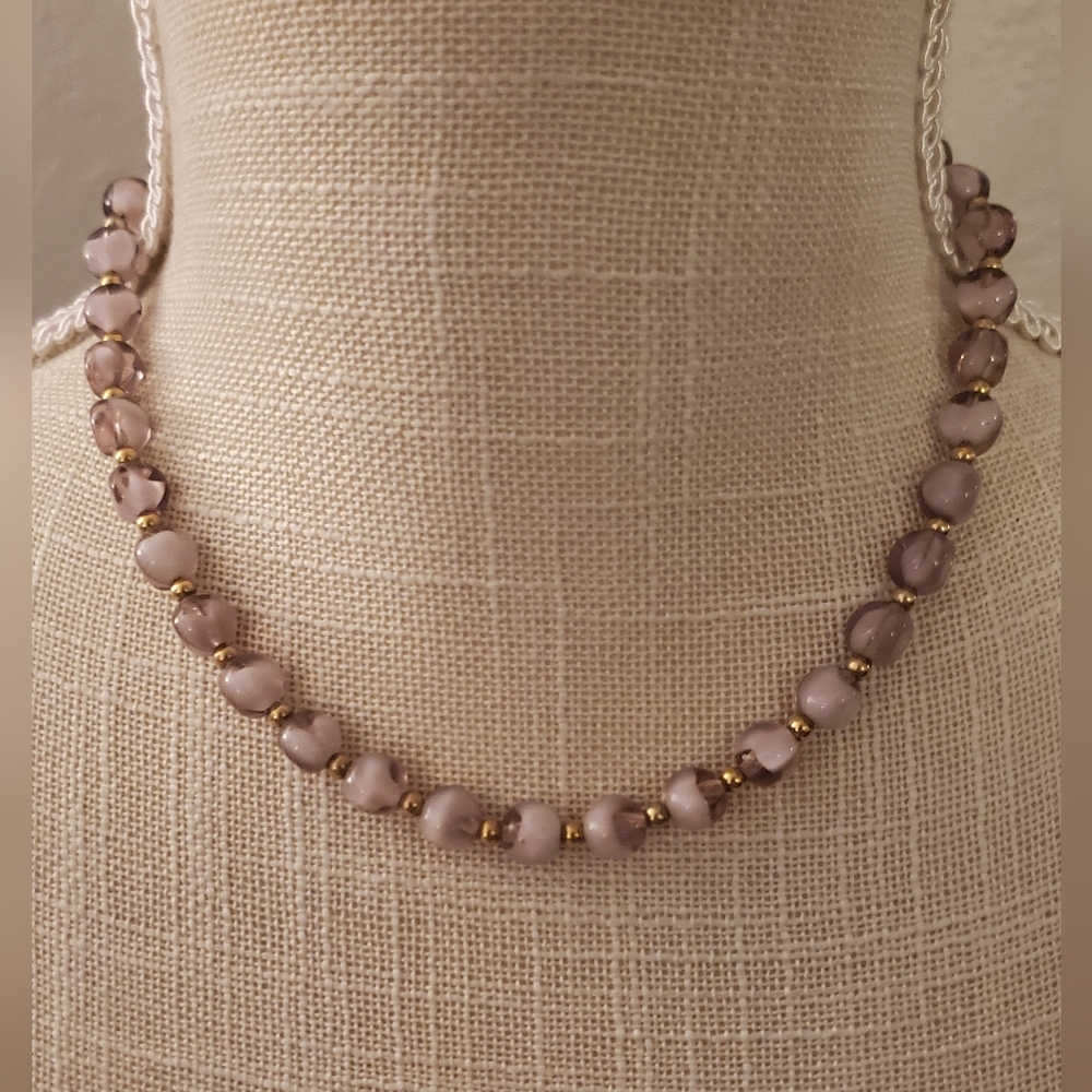Vintage NAPIER Signed Lavender Glass Bead Necklace with Gold Accents - Picture 3 of 4